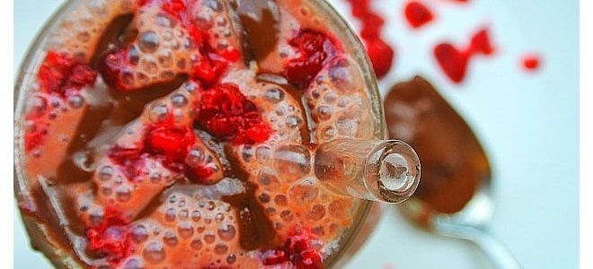 Raspberry Pomegranate Smoothie