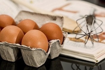 sports snacks eggs