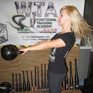 Build muscle kettlebell