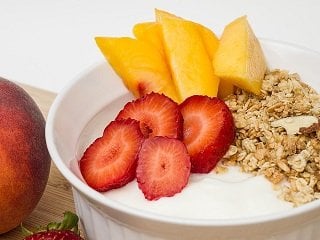 Calcium-rich foods yogurt