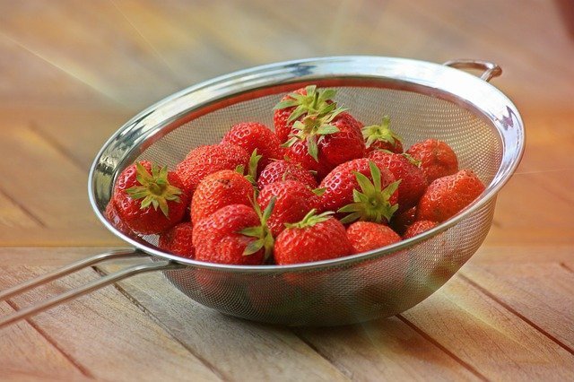 8 Health Benefits of Strawberries