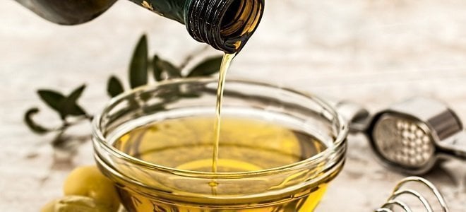 7 Amazing Natural Ways to Detox Your Body Olive oil