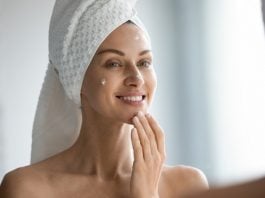 How to Switch to More Sustainable Night Skincare Routine