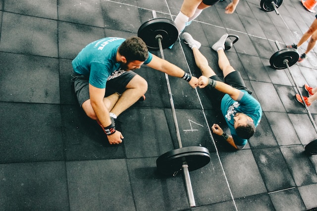 Things to consider when choosing a personal trainer certification program