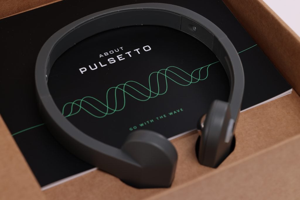Pulsetto Review: Reduce Stress and Improve Your Mood