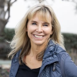 Stephanie Cyr